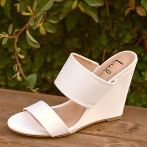Lulus Biava White Wedge Sandals - Size 8